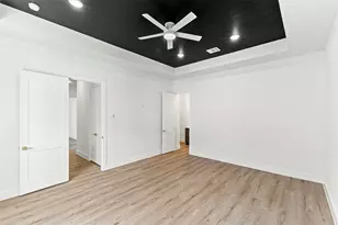 7558 Dyer St, Houston, TX 77088 - Photo 11
