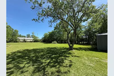 155 County Road 133, Alvin, TX 77511 - Photo 17