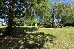 155 County Rd 133, Alvin, TX 77511 - Photo 13
