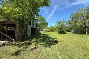 155 County Rd 133, Alvin, TX 77511 - Photo 21