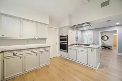 10002 Wickersham Lane, Houston, TX 77042 - Photo 13