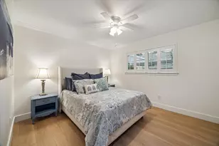 10002 Wickersham Ln, Houston, TX 77042 - Photo 17