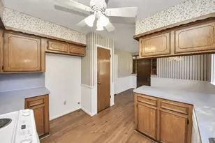 5316 Lorraine Dr, Baytown, TX 77521 - Photo 31