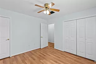 336 Reppert St, Bacliff, TX 77518 - Photo 11