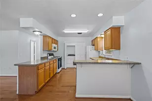 336 Reppert St, Bacliff, TX 77518 - Photo 15