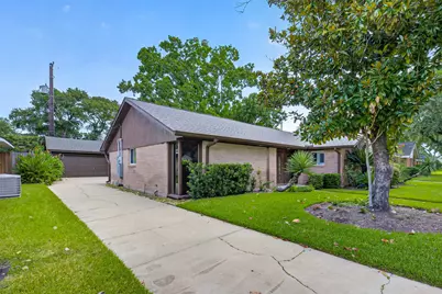 5830 Yarwell Drive, Houston, TX 77096 - Photo 3