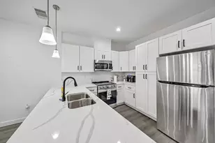4011 King St, Houston, TX 77026 - Photo 5