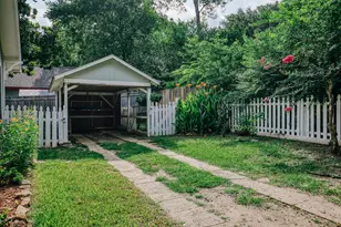 1405 S Park St, Brenham, TX 77833 - Photo 31