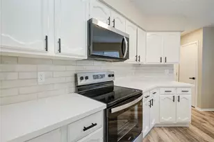 6722 Lynngate Dr, Spring, TX 77373 - Photo 9