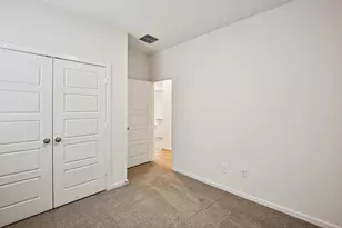 5609 Andesine Dr, Houston, TX 77048 - Photo 17