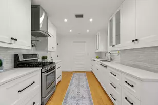 810 Nashua St, Houston, TX 77008 - Photo 7