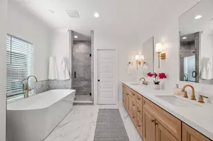 810 Nashua St, Houston, TX 77008 - Photo 11