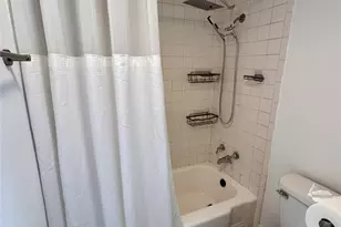 3131 Southwest Fwy, Houston, TX 77098 - Photo 19