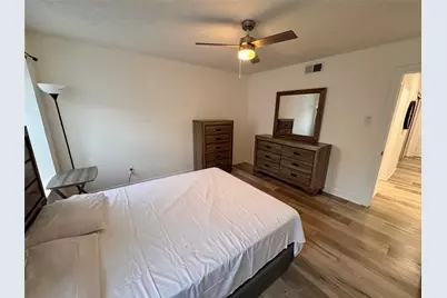 3131 Southwest Freeway #C35, Houston, TX 77098 - Photo 29