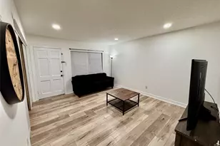 3131 Southwest Fwy, Houston, TX 77098 - Photo 13