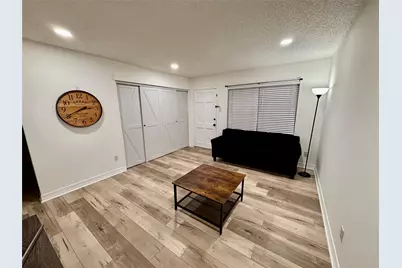 3131 Southwest Freeway #C35, Houston, TX 77098 - Photo 11