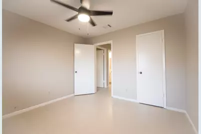 7310 Westbranch Drive, Houston, TX 77072 - Photo 23