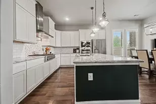 641 Kickapoo Ct, Webster, TX 77598 - Photo 9