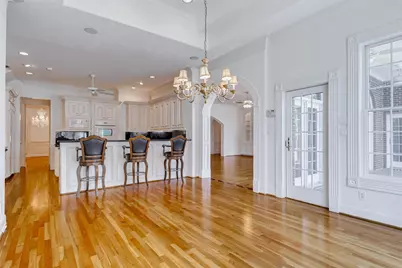 10713 Greenwillow Street, Houston, TX 77035 - Photo 11