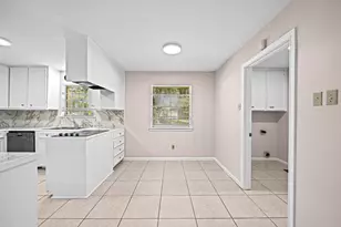 11503 High Star Dr, Houston, TX 77072 - Photo 17