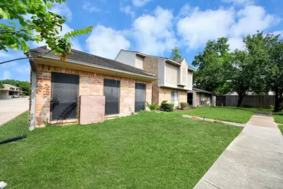 7877 Kendalia Drive, Houston, TX 77036 - Photo 3