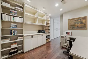 230 Gessner Rd, Houston, TX 77024 - Photo 19