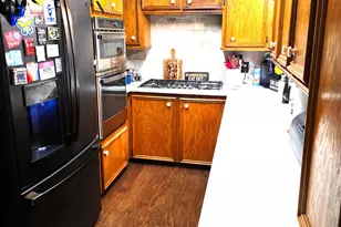10802 Jolin Ln, Conroe, TX 77306 - Photo 9