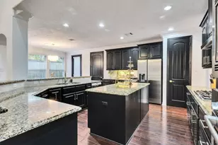 2523 Watts St, Houston, TX 77030 - Photo 7