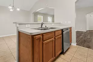 17123 Broken Back Dr, Crosby, TX 77532 - Photo 9