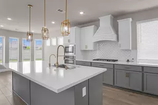 2551 Cranberry Bog Rd, Manvel, TX 77578 - Photo 9