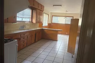 9916 Fulton St, Houston, TX 77076 - Photo 5