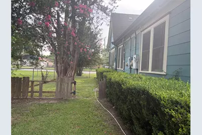 9916 Fulton Street, Houston, TX 77076 - Photo 45