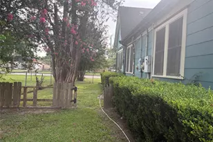 9916 Fulton St, Houston, TX 77076 - Photo 45