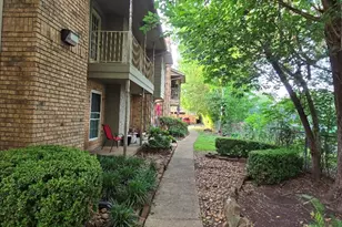 10615 Briar Forest Dr, Houston, TX 77042 - Photo 41