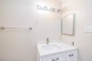 9800 Pagewood Ln, Houston, TX 77042 - Photo 19
