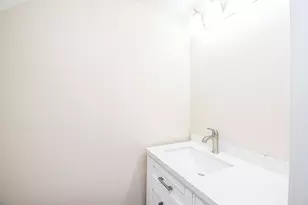 9800 Pagewood Ln, Houston, TX 77042 - Photo 21