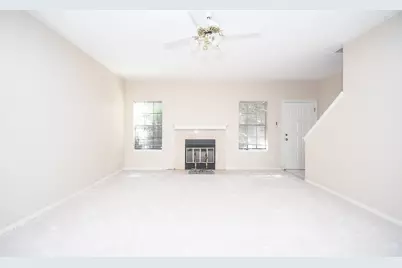 9800 Pagewood Lane #2108, Houston, TX 77042 - Photo 5