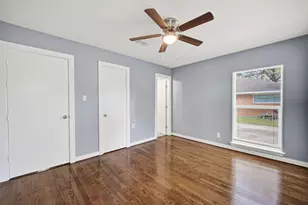 11226 Huggins Dr, Houston, TX 77035 - Photo 25