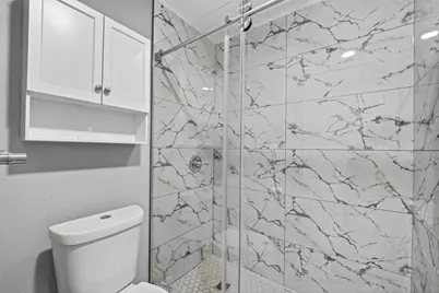11226 Huggins Drive, Houston, TX 77035 - Photo 19