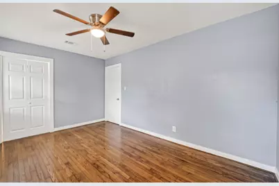 11226 Huggins Drive, Houston, TX 77035 - Photo 21
