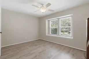 3326 Creek Shadows Dr, Kingwood, TX 77339 - Photo 21