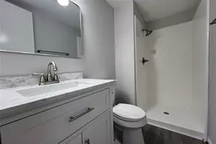 7012 Jetty Ln, Houston, TX 77072 - Photo 19