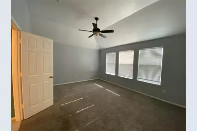 7022 Leaders Crossing Drive, Houston, TX 77072 - Photo 9
