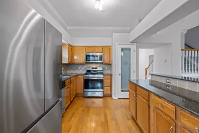21 Long Hearth Place, The Woodlands, TX 77382 - Photo 11