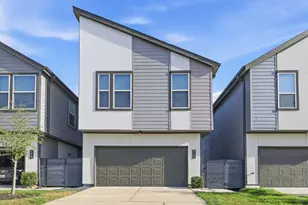 313 N Centro Cir, Shenandoah, TX 77385 - Photo 1