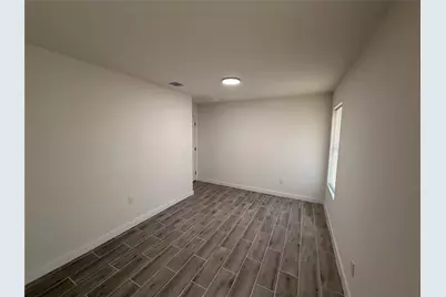 5842 Beldart Street, Houston, TX 77033 - Photo 17