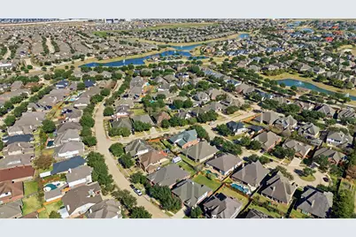 10918 Menaggio Court, Richmond, TX 77406 - Photo 35