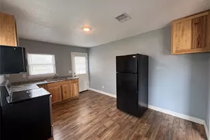 406 N Fig St, Sweeny, TX 77480 - Photo 15