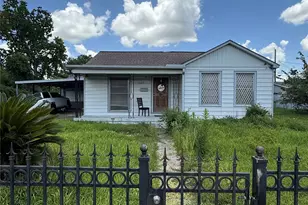 1327 14th St, Galena Park, TX 77547 - Photo 1
