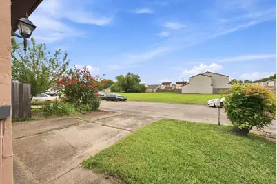 12522 Autumn Leaf Lane, Houston, TX 77072 - Photo 23